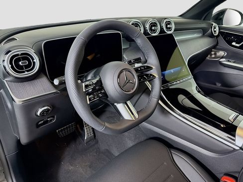New 2026 Mercedes-Benz GLC 300 4MATIC image 9