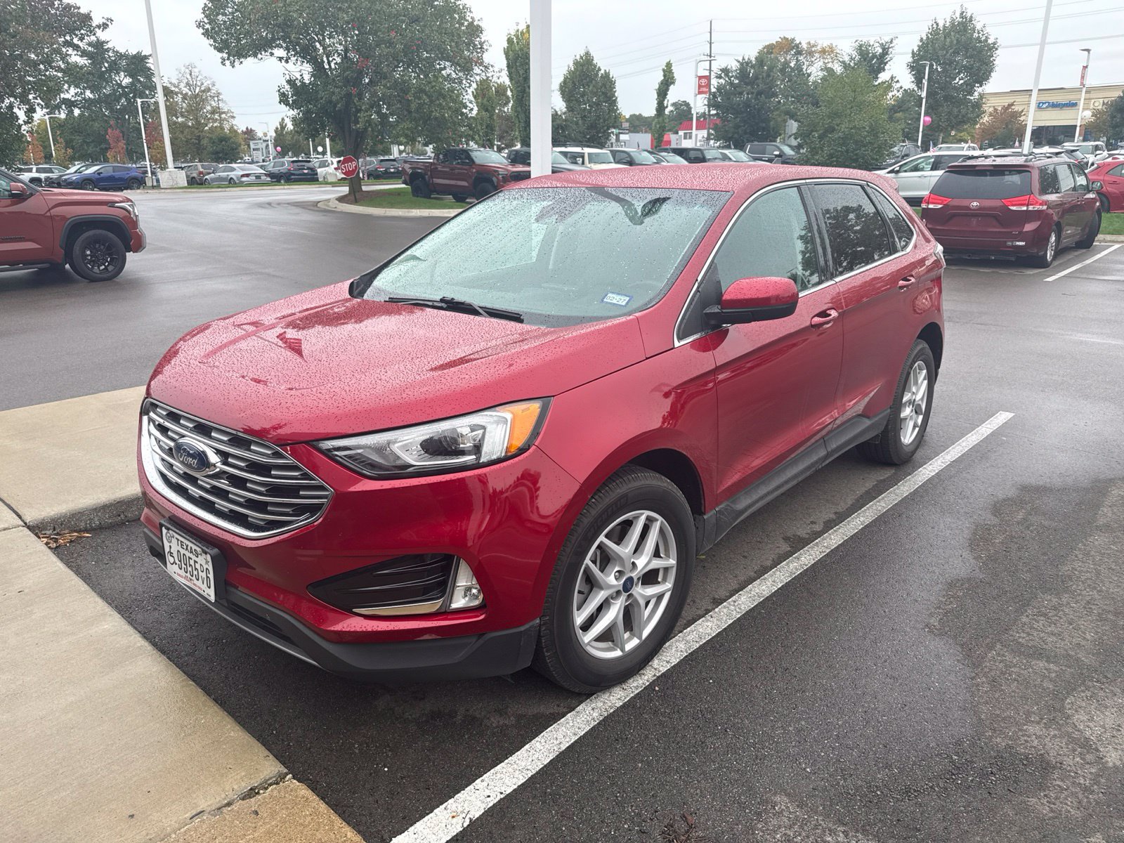 Used 2021 Ford Edge SEL w/ Convenience Package AWD/4WD image 3