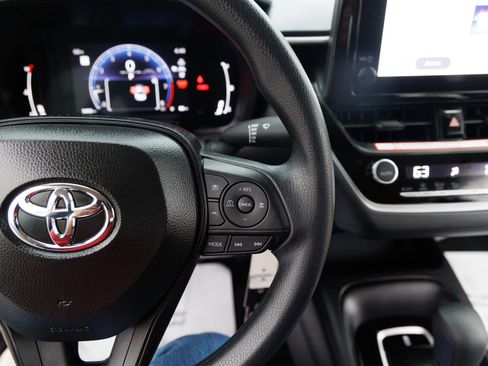 Certified 2026 Toyota Corolla LE image 21