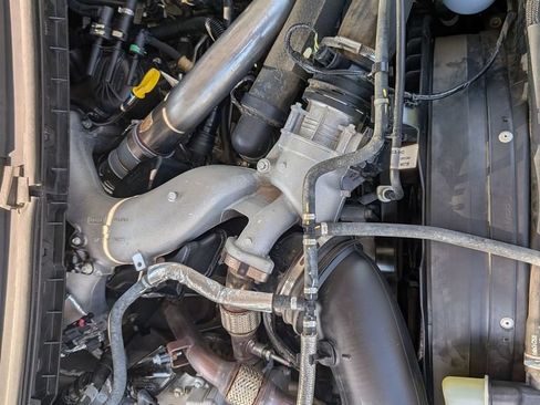 Used 2022 Ford F250 XLT AWD/4WD image 14