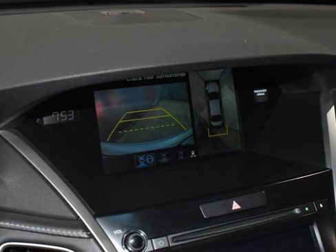 Used 2018 Acura RLX Sport Hybrid w/ Advance Pkg image 16