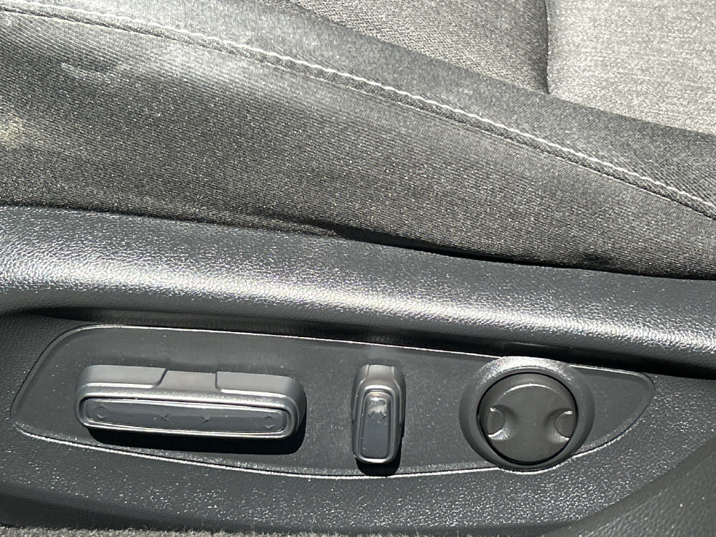 Used 2024 Honda Accord EX image 11