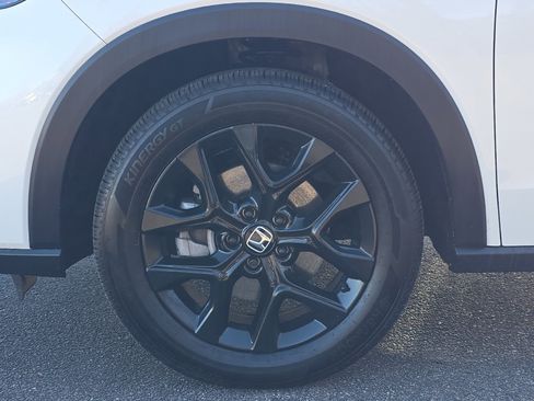 Used 2025 Honda HR-V Sport image 24