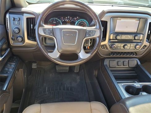 Used 2018 GMC Sierra 1500 Denali w/ Denali Ultimate Package image 7