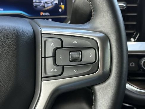 Used 2024 Chevrolet Silverado 1500 LT AWD/4WD image 12