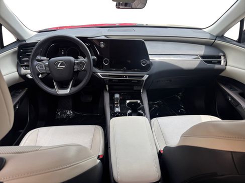 Used 2024 Lexus RX 350 FWD w/ Technology Package image 10