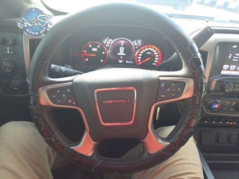 Used 2016 GMC Sierra 2500 Denali w/ Duramax Plus Package AWD/4WD image 13