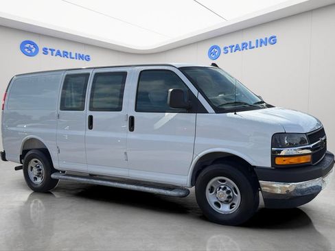 Certified 2025 Chevrolet Express 2500 w/ Driver Convenience Package RWD image 12