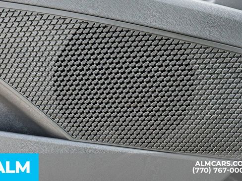 Used 2025 Hyundai Elantra Sport image 48