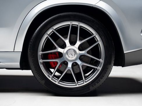 Used 2024 Mercedes-Benz GLE 63 AMG S image 22