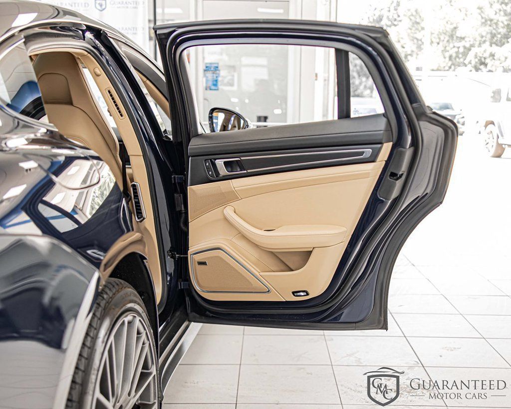 Used 2023 Porsche Panamera 4 Platinum Edition w/ Assistance Package AWD/4WD image 40
