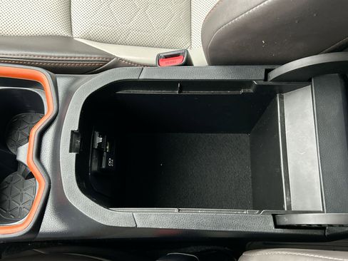 Used 2019 Toyota RAV4 Adventure image 15