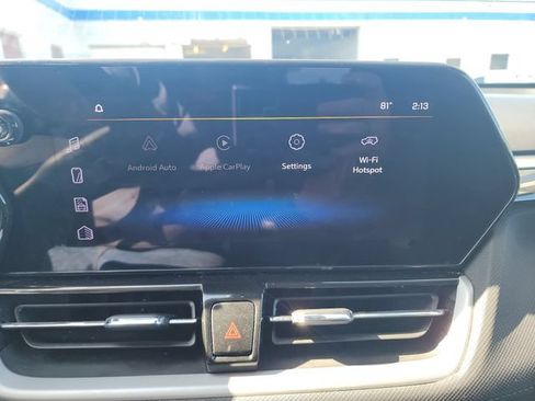 Used 2024 Chevrolet TrailBlazer LT AWD/4WD image 17