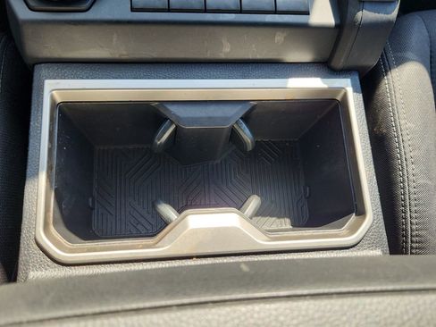 Used 2024 Toyota Tacoma SR5 image 22