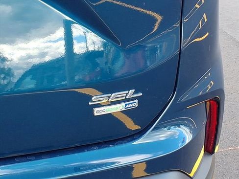 Used 2020 Ford Edge SEL w/ Convenience Package image 25