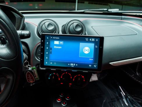 Used 2015 Alfa Romeo 4C Coupe w/ Leather Interior Group image 42