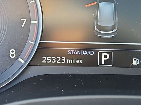 Used 2023 INFINITI QX50 Luxe image 28