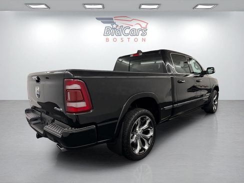 Used 2022 RAM 1500 Limited w/ Body-Colour Bumper Group AWD/4WD image 4