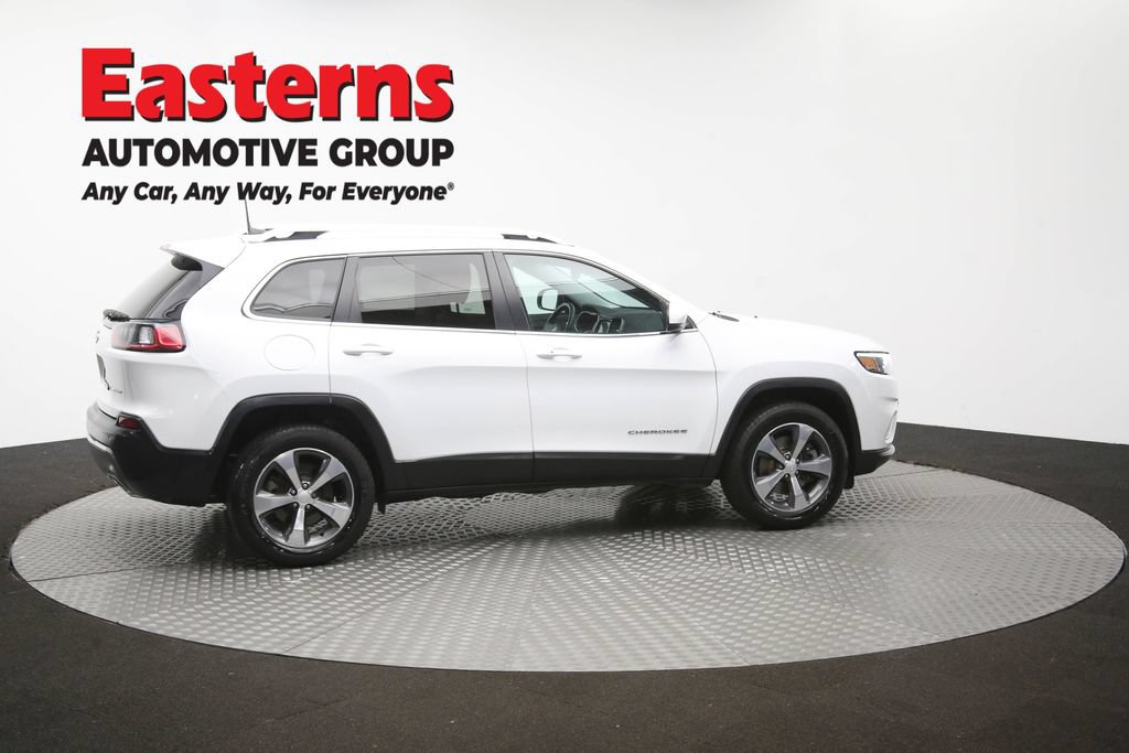 Used 2019 Jeep Cherokee Limited AWD/4WD image 45