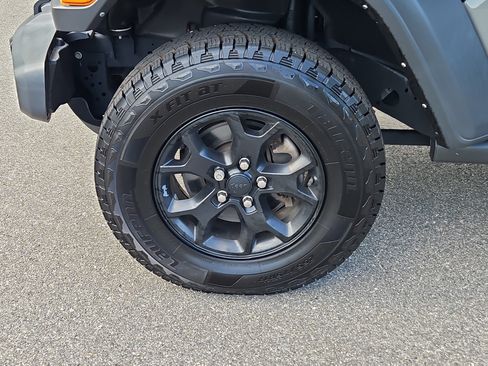 Used 2022 Jeep Wrangler Unlimited Sport image 7