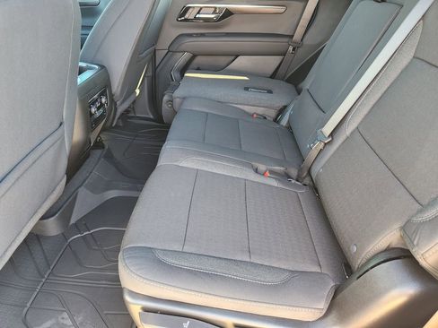 New 2026 Chevrolet Tahoe LS image 19