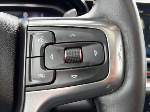 Used 2024 Chevrolet Silverado 1500 LT Trail Boss w/ LT Trail Boss Premium Package AWD/4WD image 12