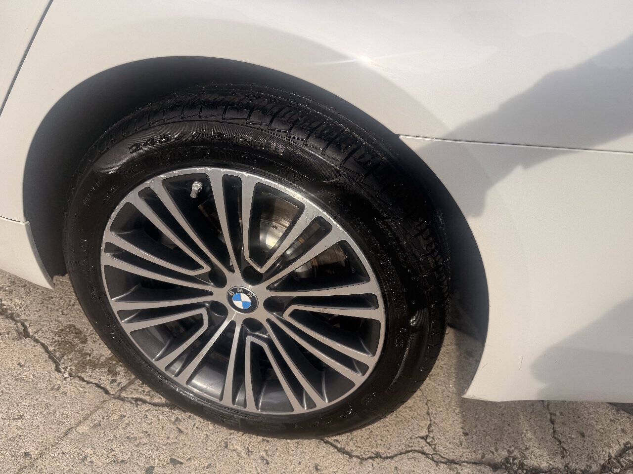 Used 2017 BMW 530i RWD image 8