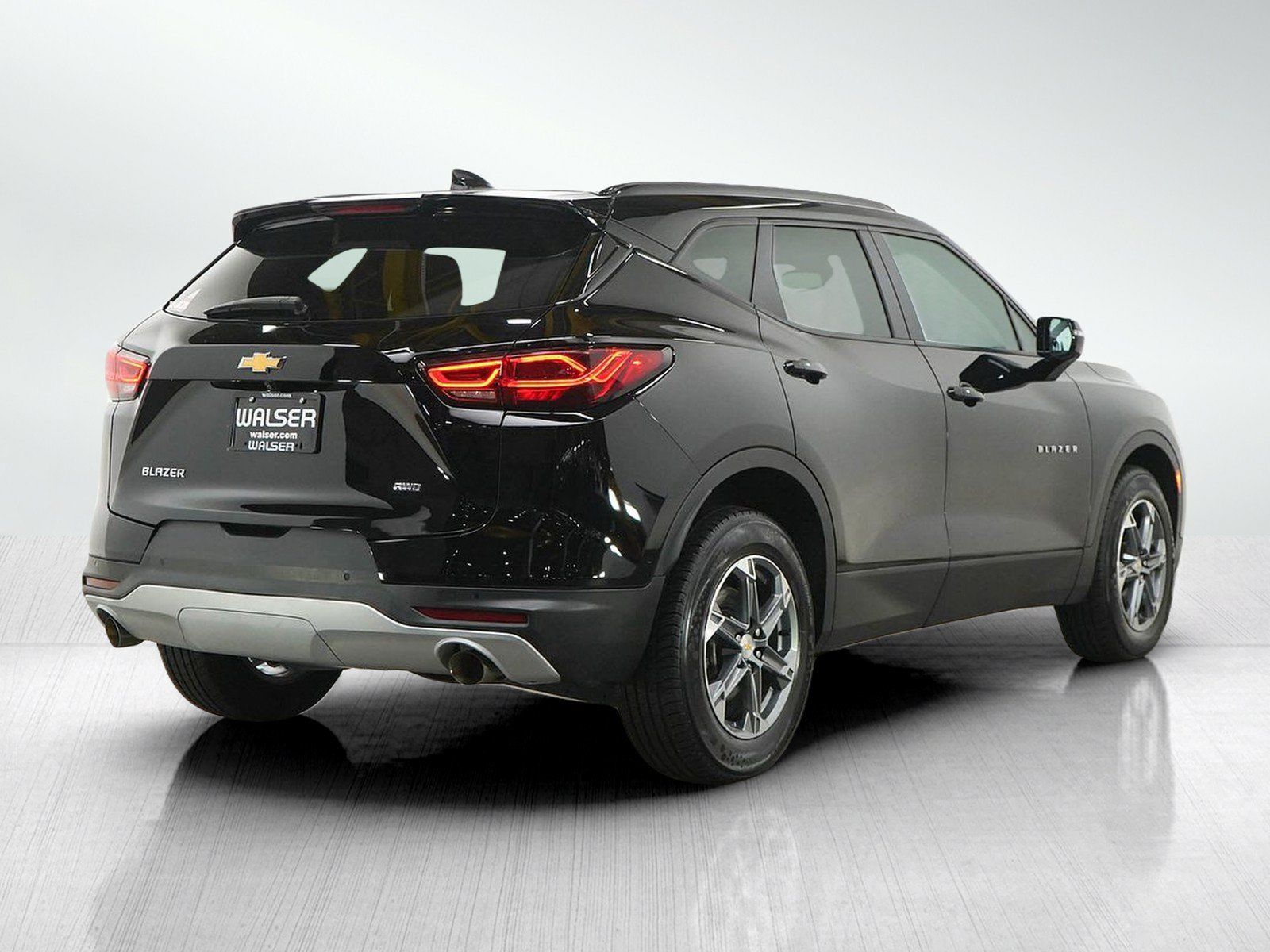 Used 2024 Chevrolet Blazer LT AWD/4WD image 5