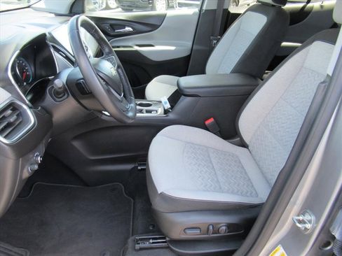 Certified 2023 Chevrolet Equinox LT FWD image 13