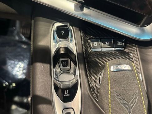 Used 2021 Chevrolet Corvette Stingray Premium Cpe w/ Z51 Performance Package RWD image 22