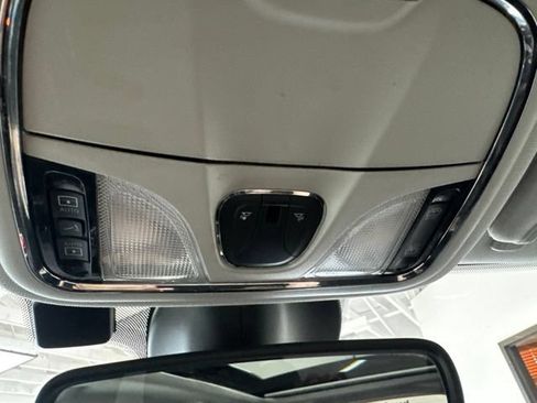 Used 2021 Jeep Cherokee Latitude Plus w/ Sun & Sound Group AWD/4WD image 45