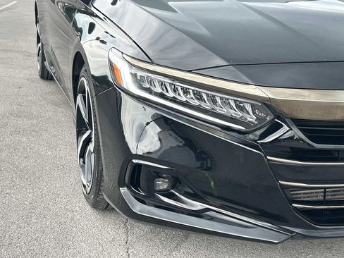 Used 2022 Honda Accord Sport image 11
