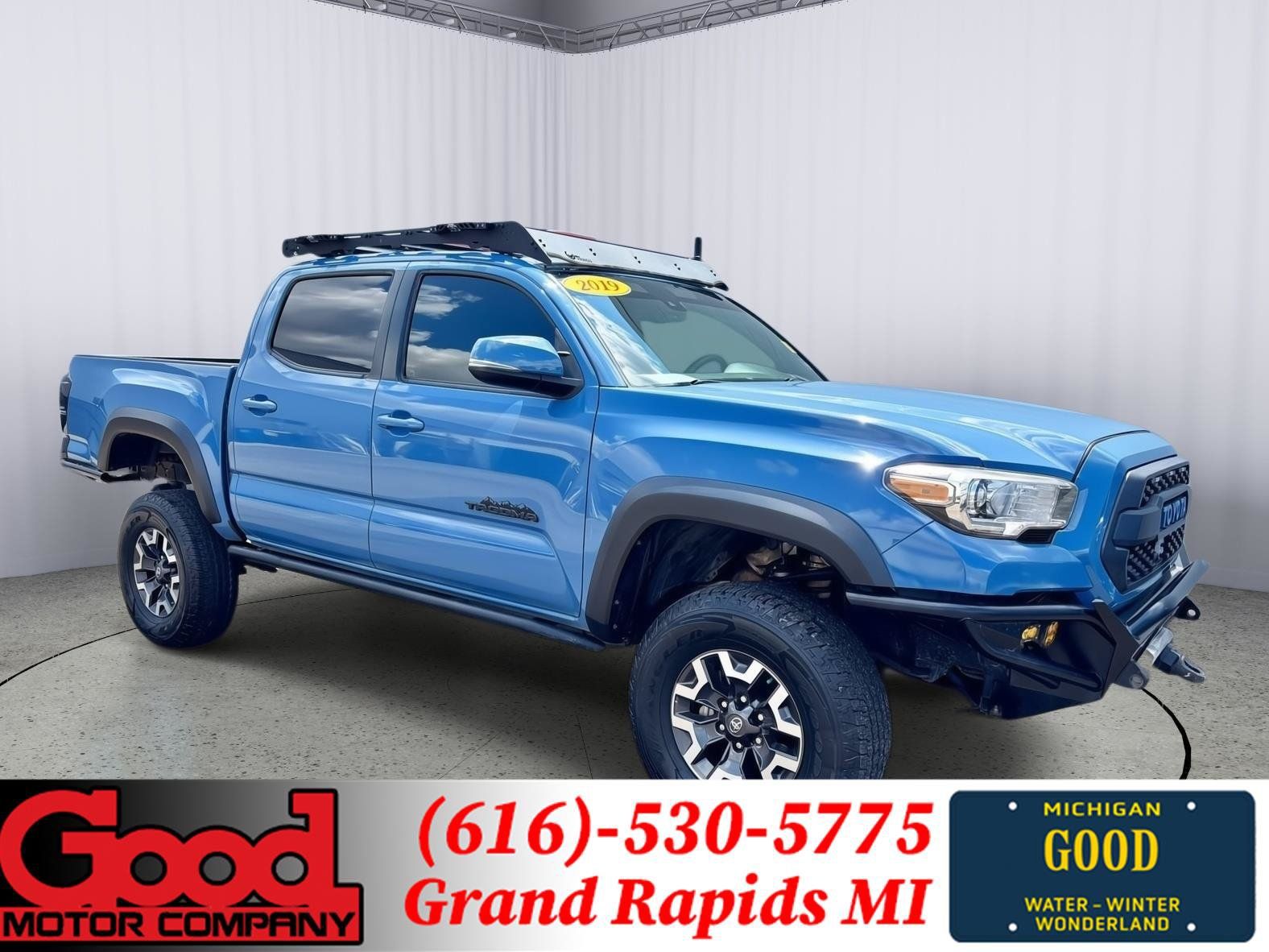 Used 2019 Toyota Tacoma TRD Off-Road AWD/4WD image 1