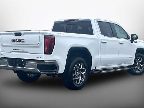 Used 2024 GMC Sierra 1500 SLT w/ SLT Premium Package AWD/4WD image 2
