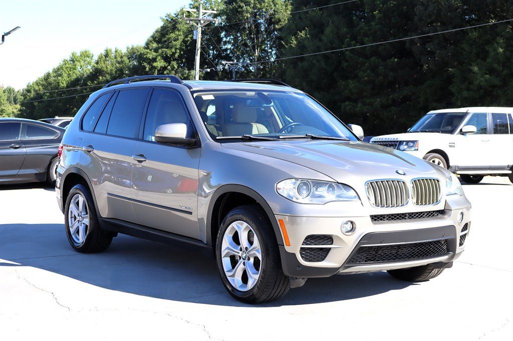 Used 2012 BMW X5 xDrive35d AWD/4WD image 9