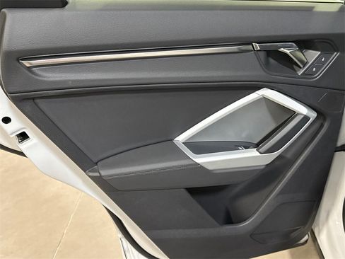 Used 2022 Audi Q3 2.0T Premium image 10