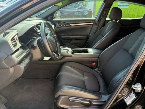 Used 2020 Honda Civic Sport image 11