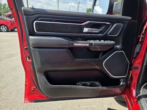 Used 2022 RAM 1500 Laramie AWD/4WD image 14