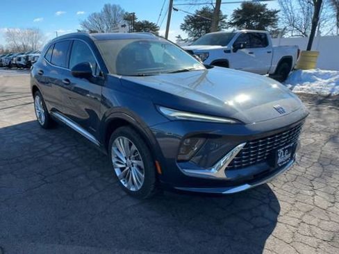 New 2026 Buick Envision Avenir image 2