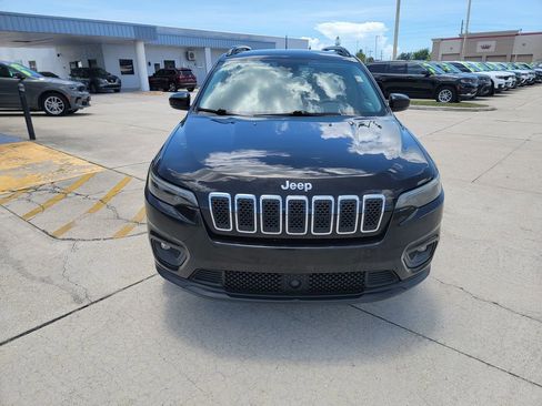 Used 2022 Jeep Cherokee Latitude Lux w/ Sun & Sound Group AWD/4WD image 8