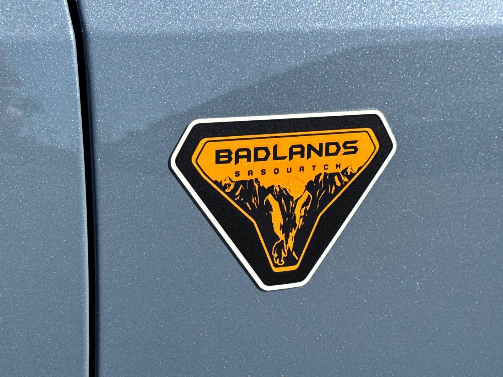 Used 2024 Ford Bronco Badlands AWD/4WD image 8