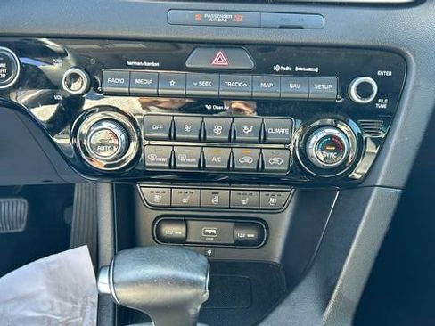 Used 2020 Kia Sportage EX w/ Option Group 15 image 21