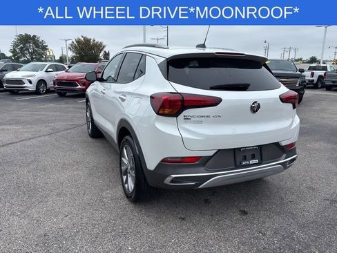 Used 2023 Buick Encore GX Essence w/ Experience Buick Package image 9