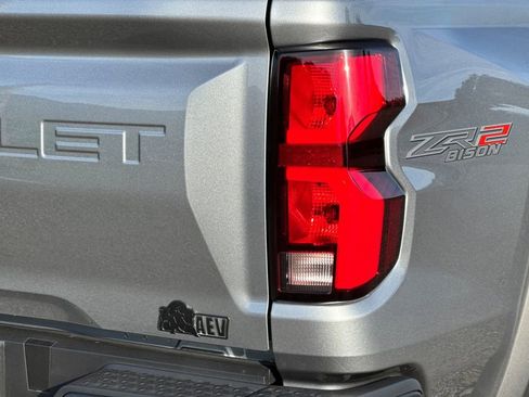 Certified 2024 Chevrolet Colorado ZR2 w/ ZR2 Bison Edition AWD/4WD image 33