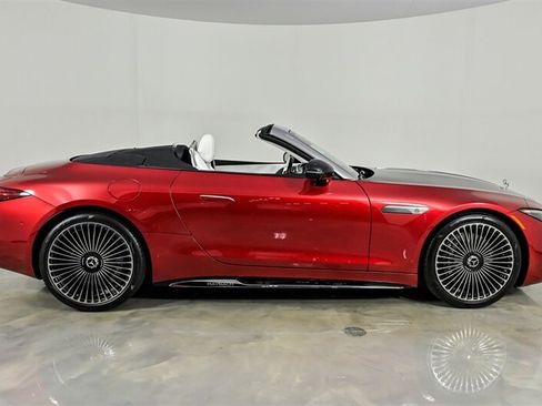 Used 2026 Mercedes-Benz Maybach SL 680 image 10