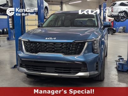 Certified 2025 Kia Sorento EX