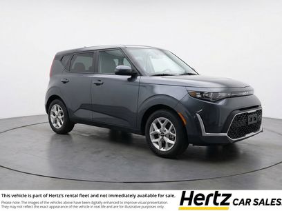 Used 2025 Kia Soul LX w/ LX Technology Package