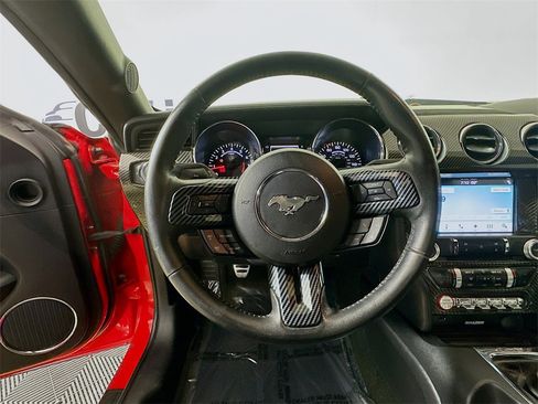 Used 2017 Ford Mustang GT Premium image 13