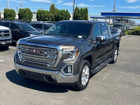 Used 2019 GMC Sierra 1500 SLT w/ SLT Convenience Package AWD/4WD image 3