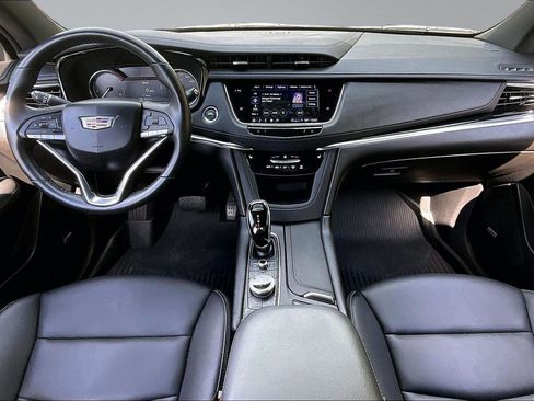 Used 2023 Cadillac XT6 Luxury FWD image 17